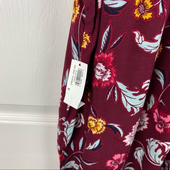 Old Navy Ruched High Neck Ruffled Top - Picture 5 of 8